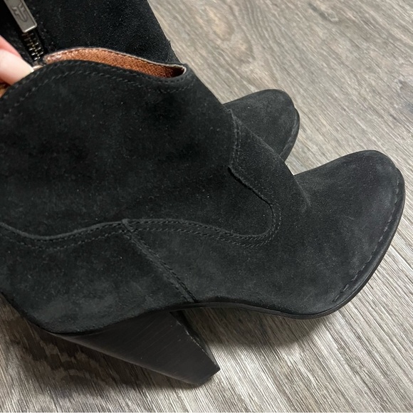 Frye Madeline Short Black Suede Leather Southwestern Heeled Ankle Bootie, sz 9 - Picture 14 of 16